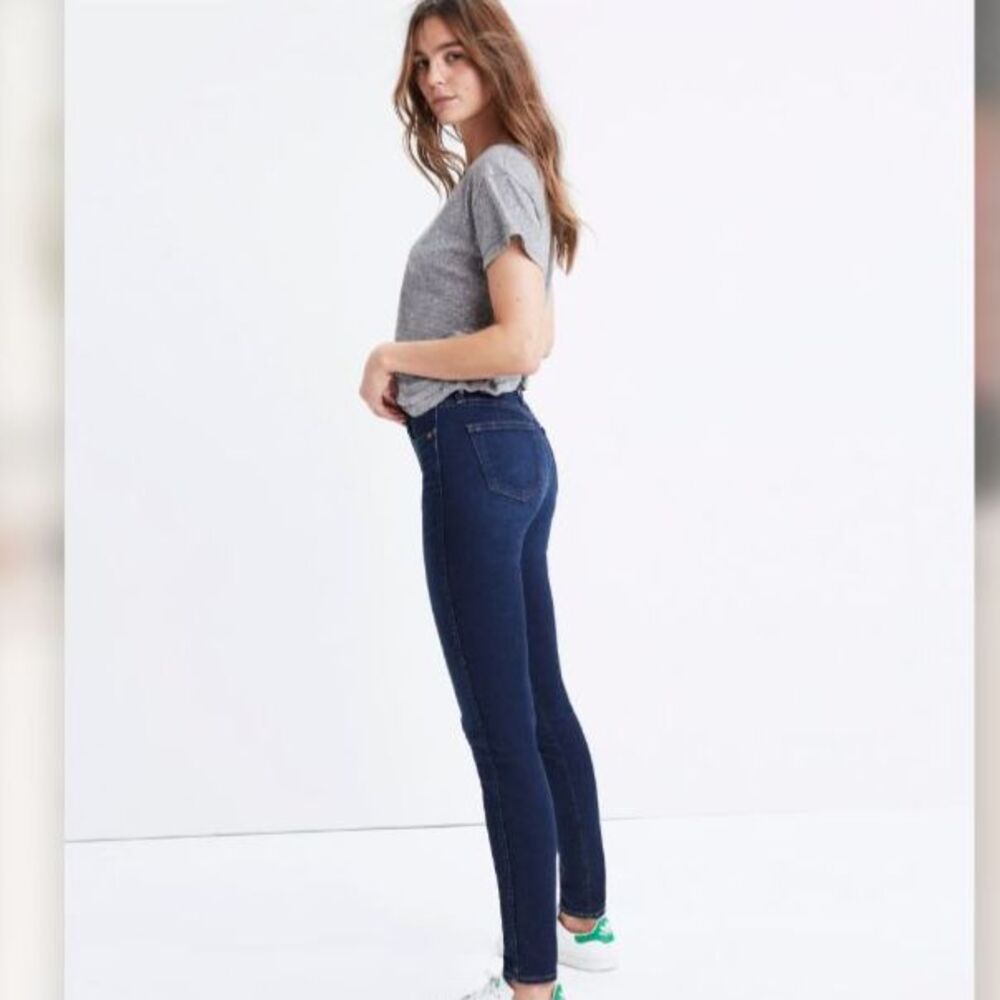 Madewell High-Rise Skinny Jeans - Dark Wash - Picture 2 of 7
